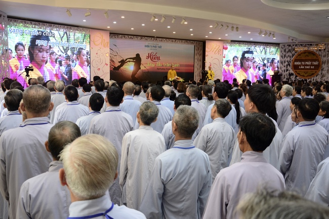 Dharma Talk “Fulfilling Piety is the first Practice” –  The 92ND Seven-Day Retreat