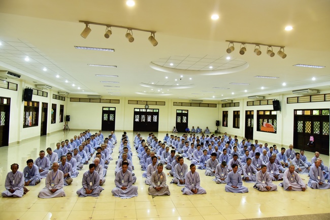 Dharma Talk “Fulfilling Piety is the first Practice” –  The 92ND Seven-Day Retreat