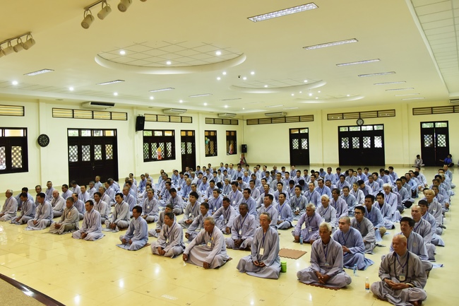 Dharma Talk “Fulfilling Piety is the first Practice” –  The 92ND Seven-Day Retreat