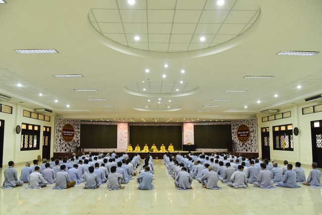 Dharma Talk “Fulfilling Piety is the first Practice” –  The 92ND Seven-Day Retreat
