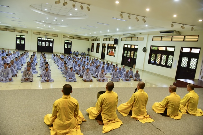 Dharma Talk “Fulfilling Piety is the first Practice” –  The 92ND Seven-Day Retreat