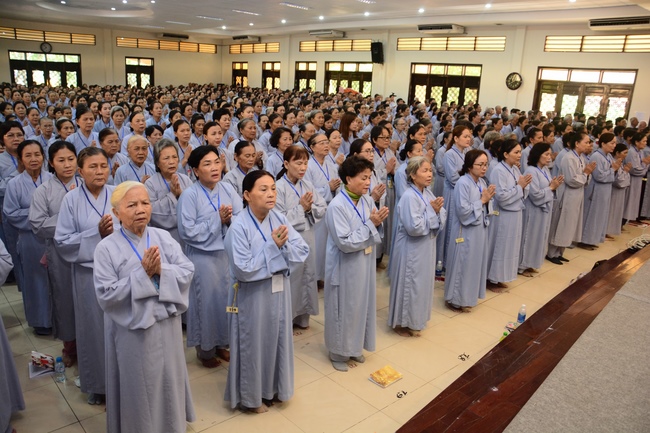 Dharma Talk “Fulfilling Piety is the first Practice” –  The 92ND Seven-Day Retreat