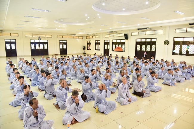 Opening the 92nd Seven-Day Retreat