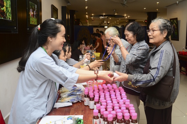 Opening the 92nd Seven-Day Retreat