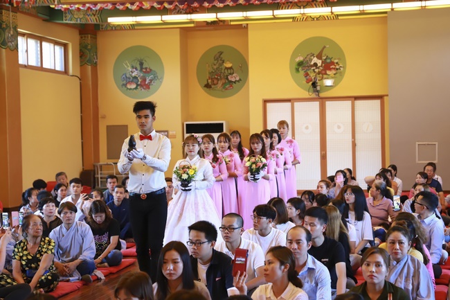 Đóa hồng viễn xứ