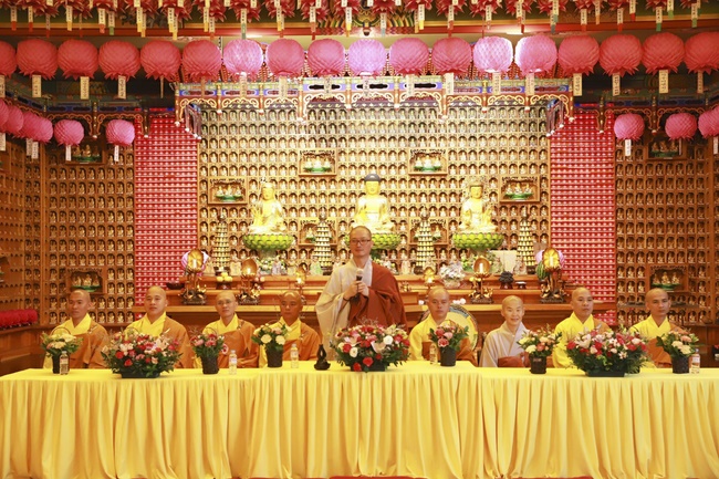 Đóa hồng viễn xứ