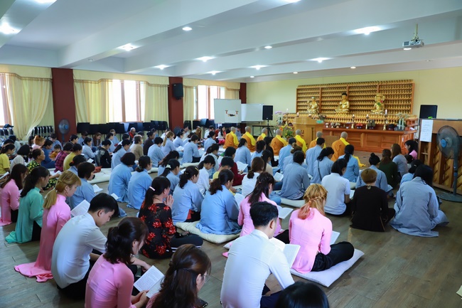 Đóa hồng viễn xứ