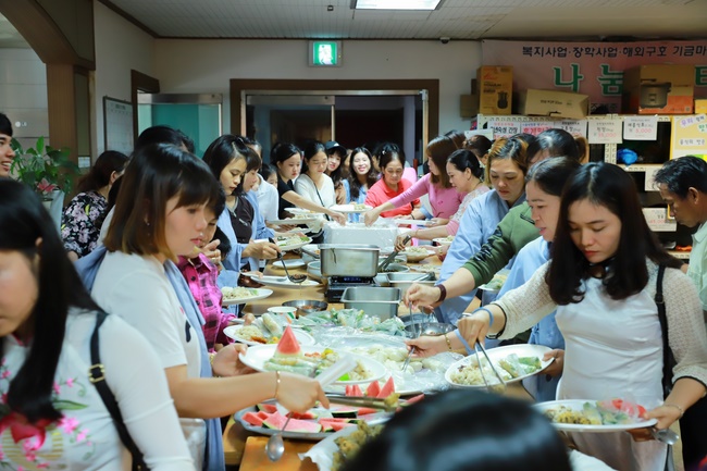 Đóa hồng viễn xứ