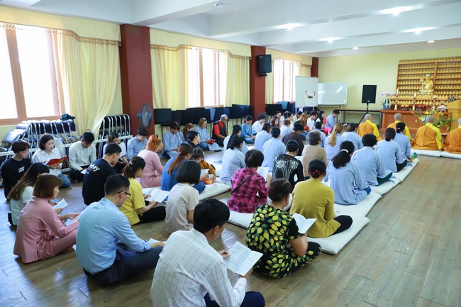 Đóa hồng viễn xứ