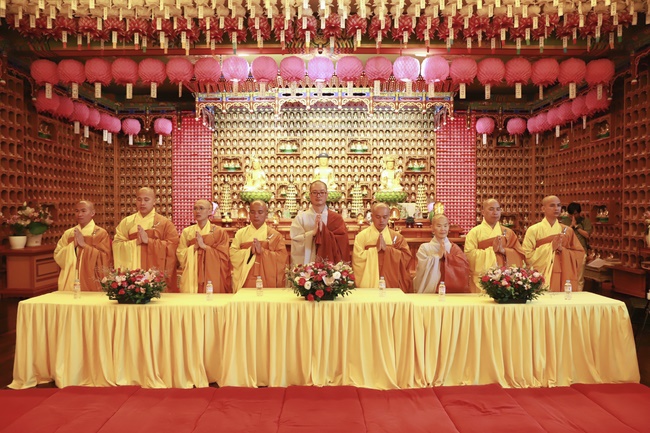 Đóa hồng viễn xứ