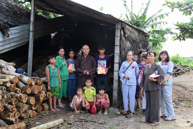 Attending the inauguration Ceremony of bridge Thoai Ha 4 in An Giang