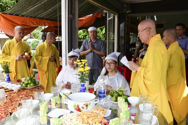 The rite praying for rebirth in Hoc Mon District and Tay Ninh