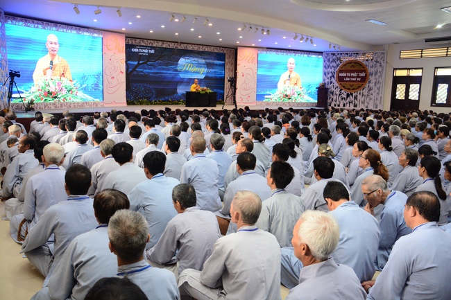 Dharma Talk “Dreaming” –  The 92ND Seven-Day Retreat