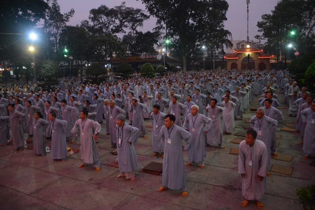 Dharma Talk “Dreaming” –  The 92ND Seven-Day Retreat