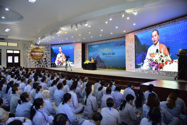 Dharma Talk “The Four Dharma giving Non-Suffering”– 92nd Seven-Day Retreat