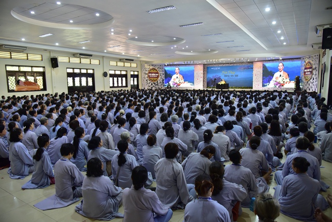 Dharma Talk “The Four Dharma giving Non-Suffering”– 92nd Seven-Day Retreat