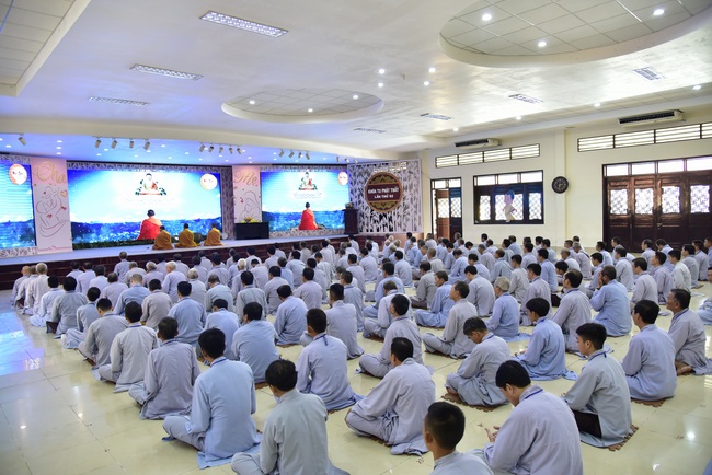 Dharma Talk “The Four Dharma giving Non-Suffering”– 92nd Seven-Day Retreat