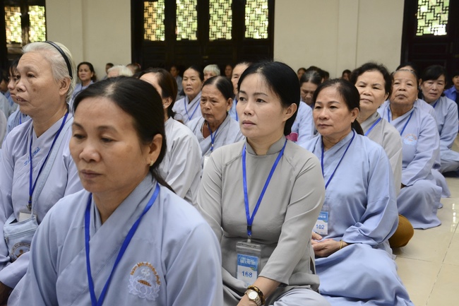 Dharma Talk “Ullmabana – the Filial Piety Season” – 92nd Seven-Day Retreat