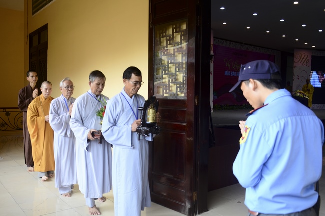 Dharma Talk “Ullmabana – the Filial Piety Season” – 92nd Seven-Day Retreat