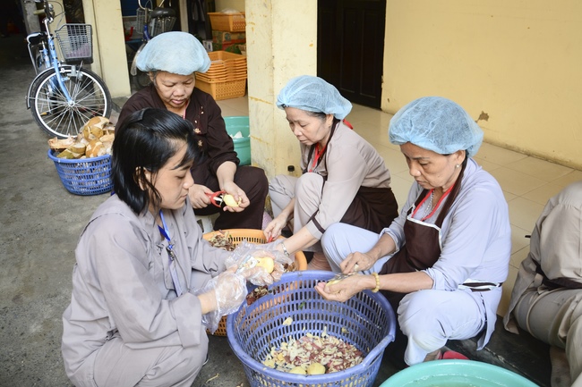 Dharma Talk “Ullmabana – the Filial Piety Season” – 92nd Seven-Day Retreat