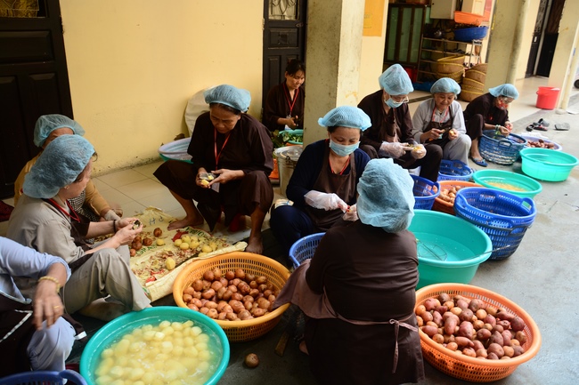 Dharma Talk “Ullmabana – the Filial Piety Season” – 92nd Seven-Day Retreat