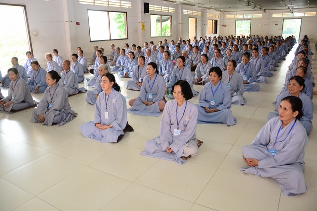 Dharma Talk “Ullmabana – the Filial Piety Season” – 92nd Seven-Day Retreat