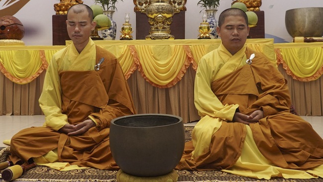 The 8th retreat “Learning the Practice as the Buddha Teachings” at Dong Cao Pagoda