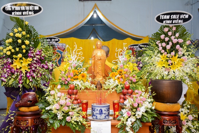 Visit the funeral Junior Ven. Thich Giac Kha at Duc Hoa Pagoda in Binh Duong