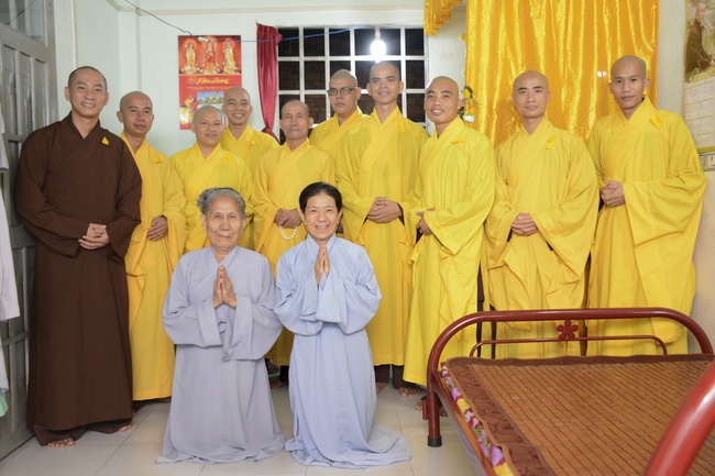 Visit the funeral Junior Ven. Thich Giac Kha at Duc Hoa Pagoda in Binh Duong