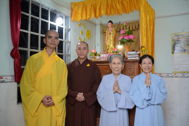Visit the funeral Junior Ven. Thich Giac Kha at Duc Hoa Pagoda in Binh Duong