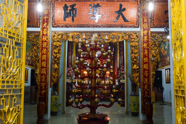 Visit the funeral Junior Ven. Thich Giac Kha at Duc Hoa Pagoda in Binh Duong