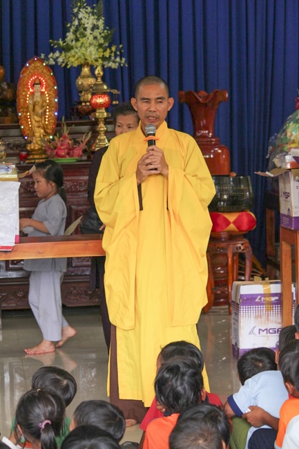 The charity trip in Binh Phuoc - Bao Loc