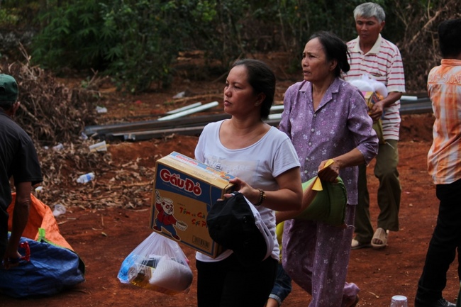 The charity trip in Binh Phuoc - Bao Loc