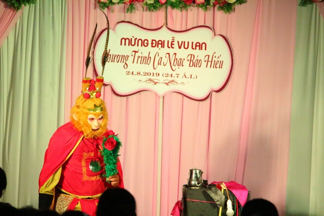 The charity trip in Binh Phuoc - Bao Loc