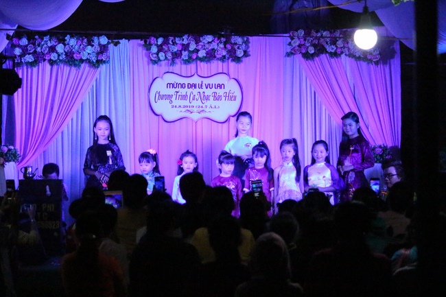 The charity trip in Binh Phuoc - Bao Loc