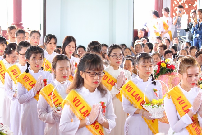 The charity trip in Binh Phuoc - Bao Loc