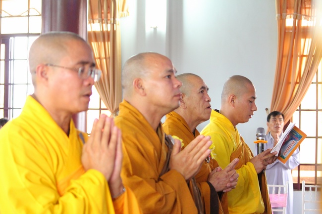 The charity trip in Binh Phuoc - Bao Loc