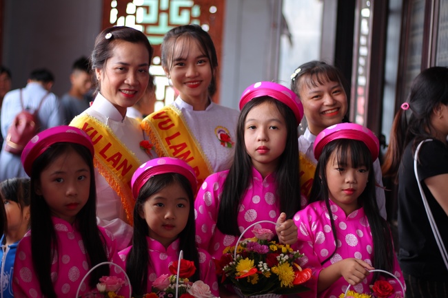 The charity trip in Binh Phuoc - Bao Loc