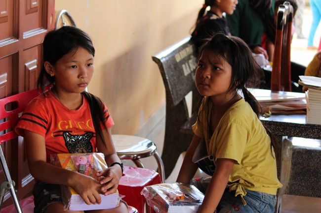 The charity trip in Binh Phuoc - Bao Loc