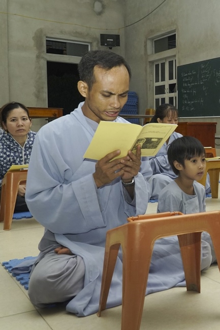 The first Buddha Dharma competition at Dong Cao Pagoda