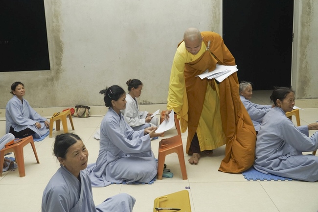 The first Buddha Dharma competition at Dong Cao Pagoda