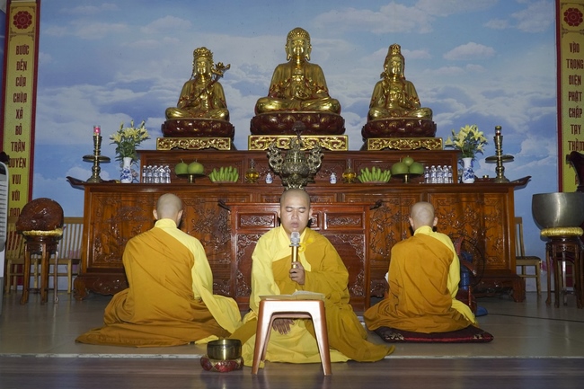 The first Buddha Dharma competition at Dong Cao Pagoda
