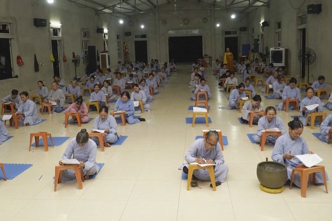 The first Buddha Dharma competition at Dong Cao Pagoda