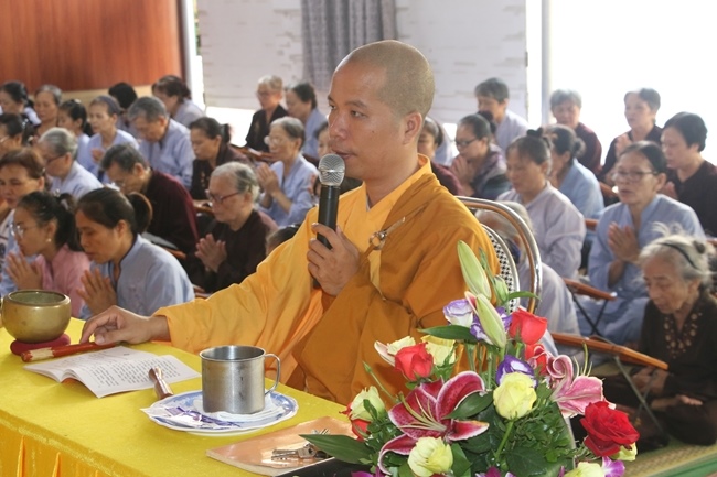 One-Day peaceful cultivation at Tieu Dao Pagoda in Quang Ninh Province.