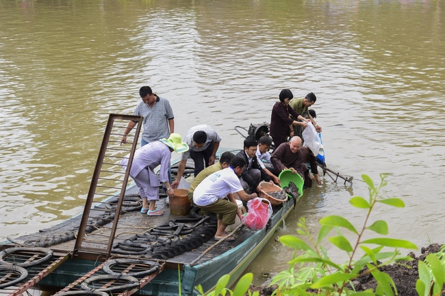 The beggining ceremony for construction of Hoang Phap bridge in Kien Giang