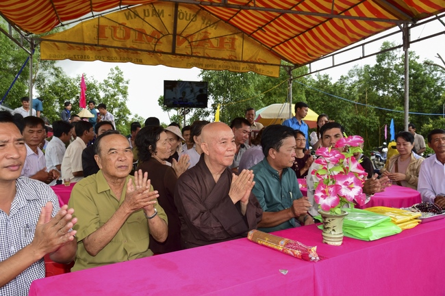 The beggining ceremony for construction of Hoang Phap bridge in Kien Giang