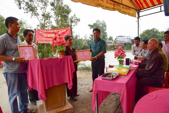 The beggining ceremony for construction of Hoang Phap bridge in Kien Giang