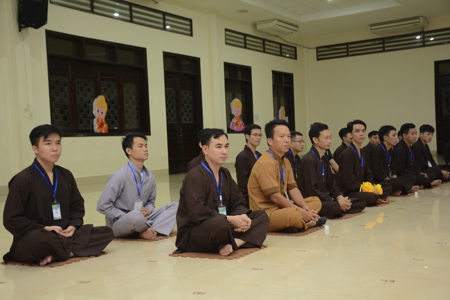 Five-star Real Estate Trading Joint Stock Company Taking Practice At Hoang Phap