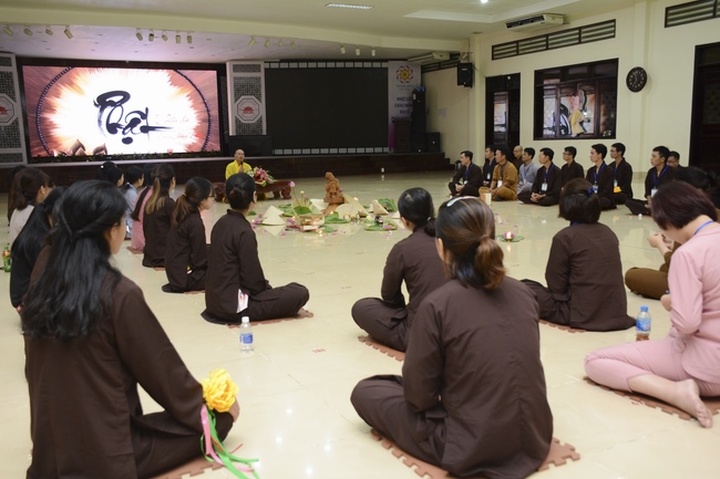 Five-star Real Estate Trading Joint Stock Company Taking Practice At Hoang Phap