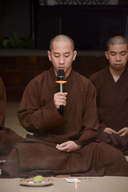 Five-star Real Estate Trading Joint Stock Company Taking Practice At Hoang Phap